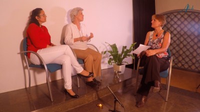 Leonor Gallardo, Teresa Ilari y Alícia Ninou durante la entrevista